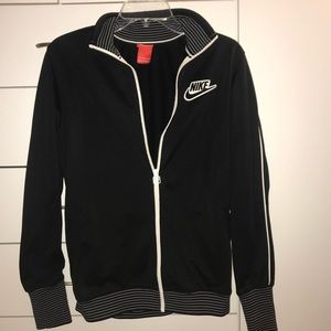 Nike exercise jacket